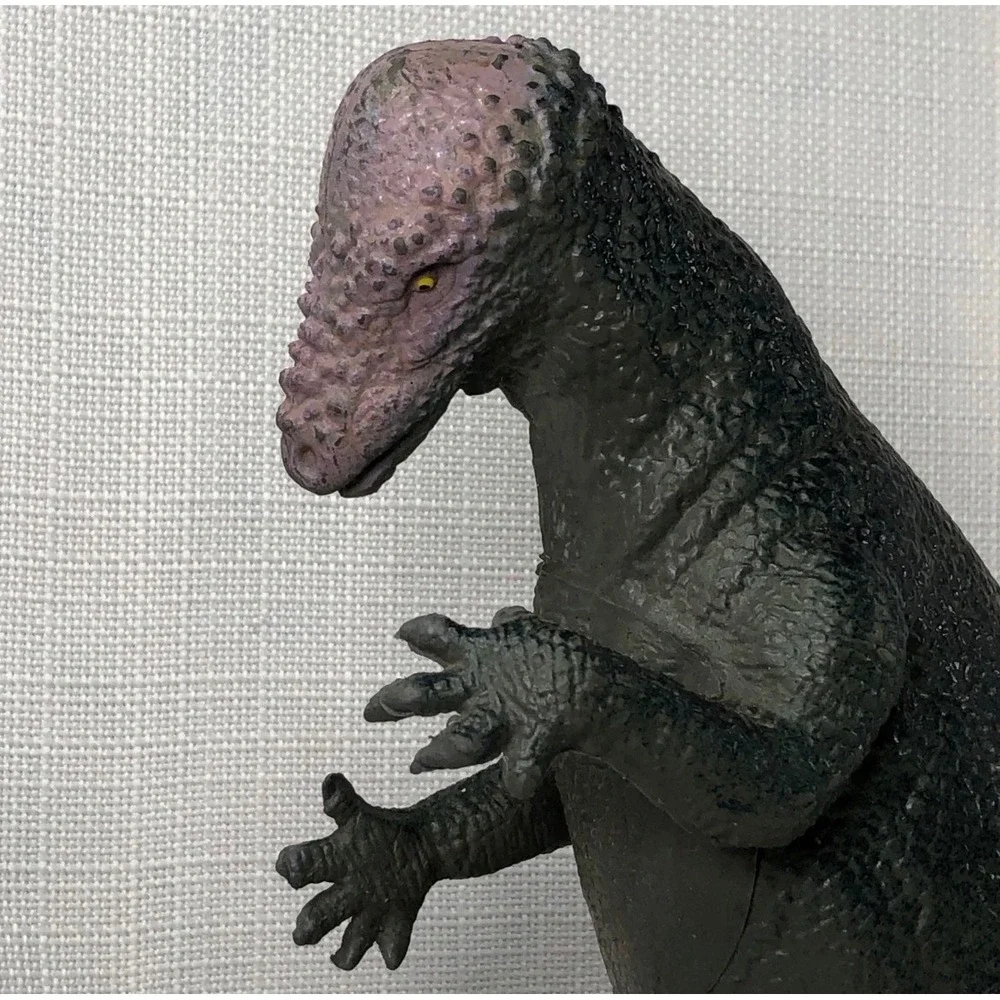 Vintage 1996 Halosaurus Pachycephalosaurus Dinosaur Figure 8.5 Inch Purple Head